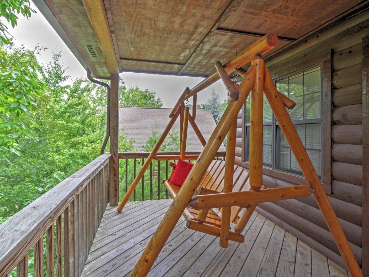 Idyllic Cabin With Hot Tub Less Than 2 Mi To Dollywood! 세비어빌 외부 사진